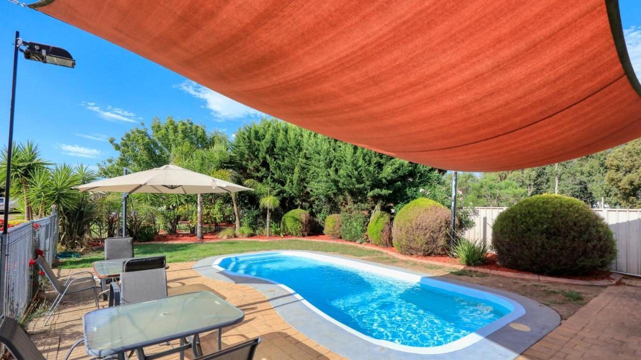 Glider City Motel Benalla Dış mekan fotoğraf
